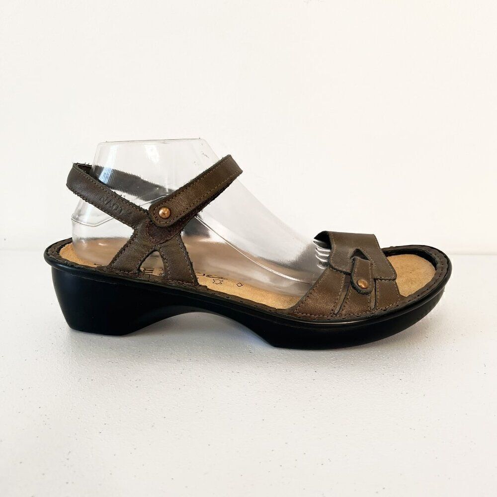 Naot Bronze Metallic Leather Strappy Sandals with Finn Comfort Insoles